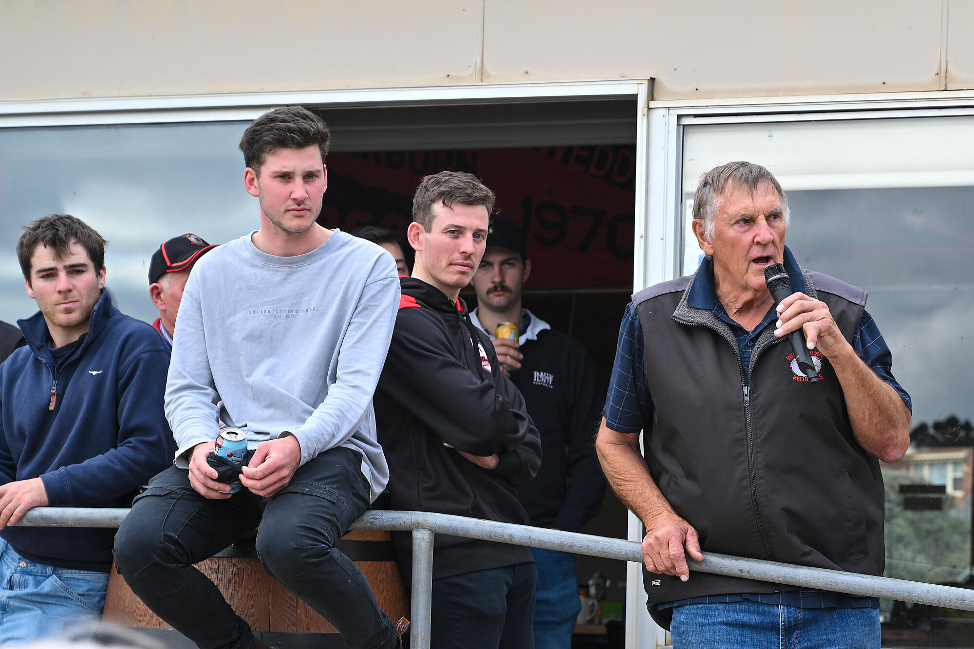 Final round of farewells - feature photo