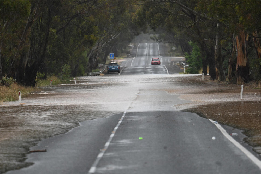 Phone dropouts hinder emergency connection - feature photo