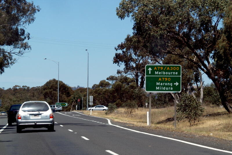 Overtaking lanes spared funding axe - feature photo