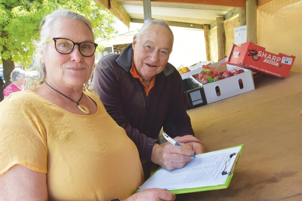 Vegie stall keeps trading - feature photo