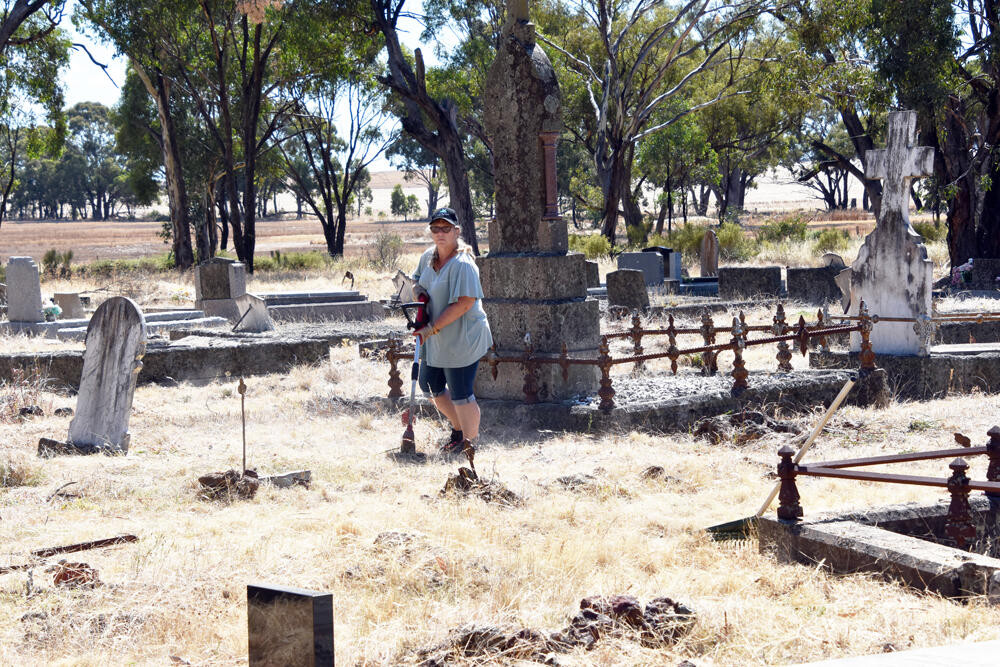 Cemetery gets spruce up - feature photo