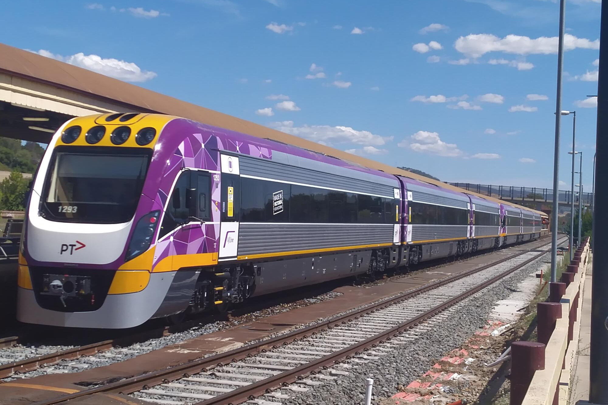 Trains run, opening delayed - feature photo
