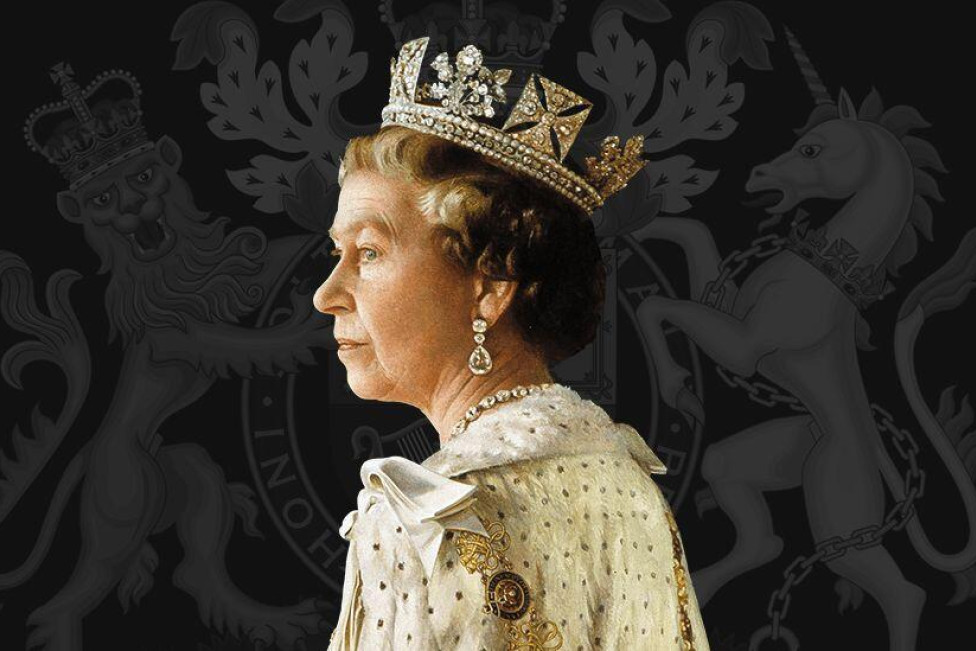 Glimpses of the Queen - feature photo