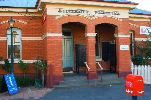 Post office open - feature photo