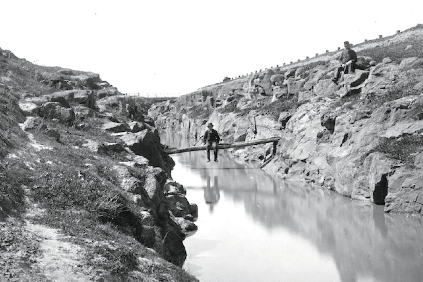 Stones, weirs and flumes - feature photo