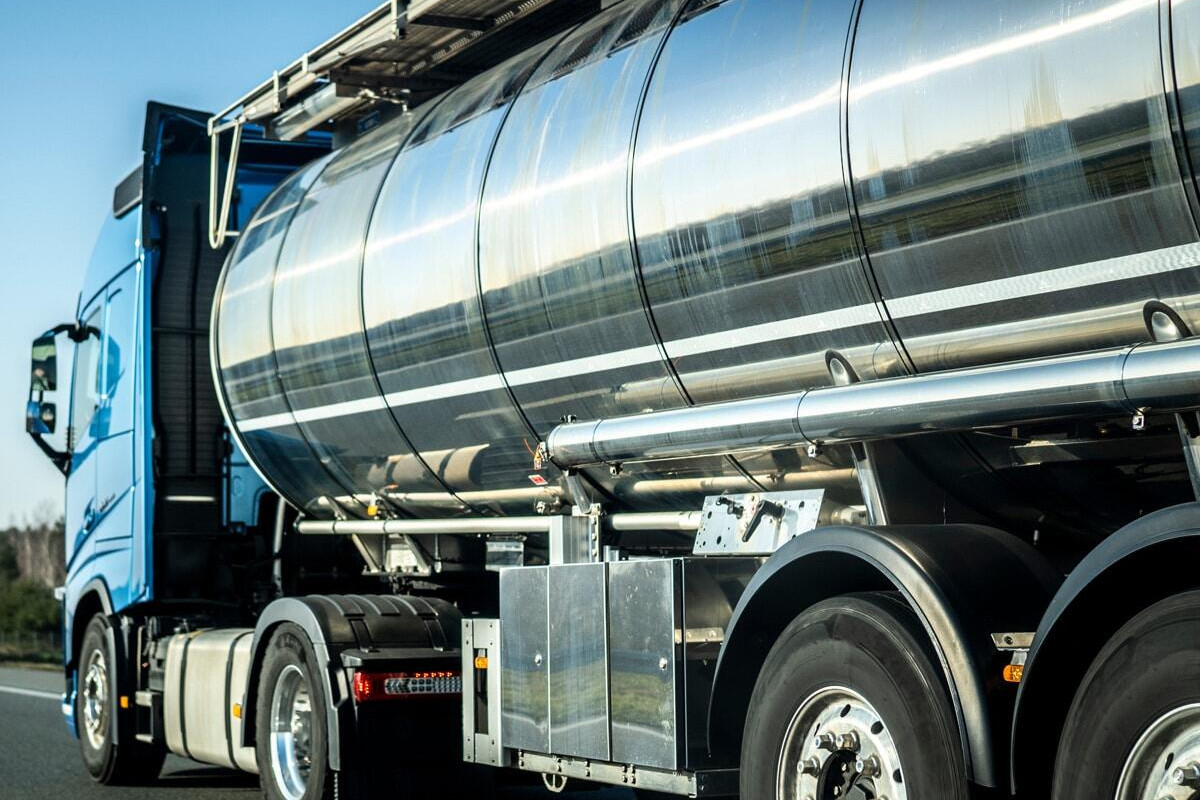 Quick work on track repair, freight routes - feature photo