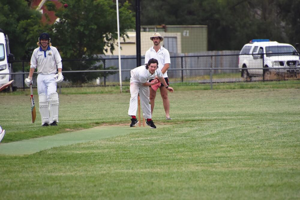 Senior cricket scores - feature photo