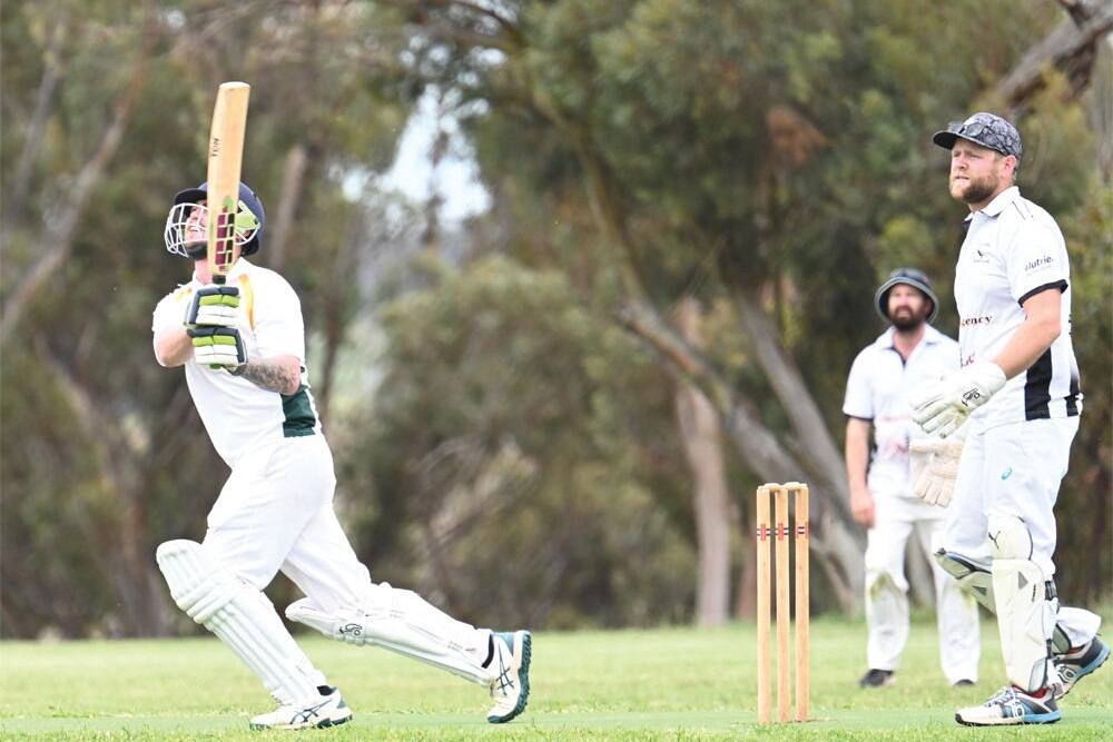 Today's Upper Loddon cricket: home sides look good - feature photo