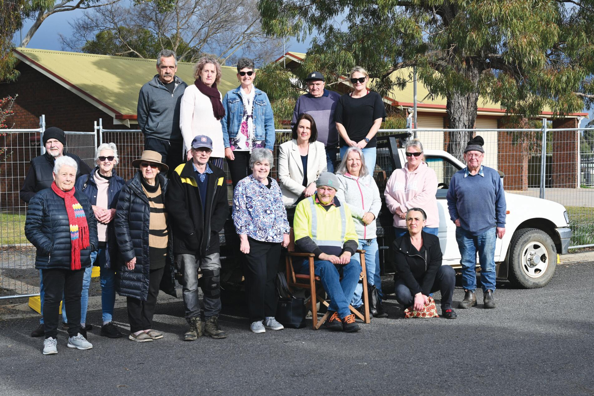 Ramping up" Blockade bid to stop bulldozers - feature photo