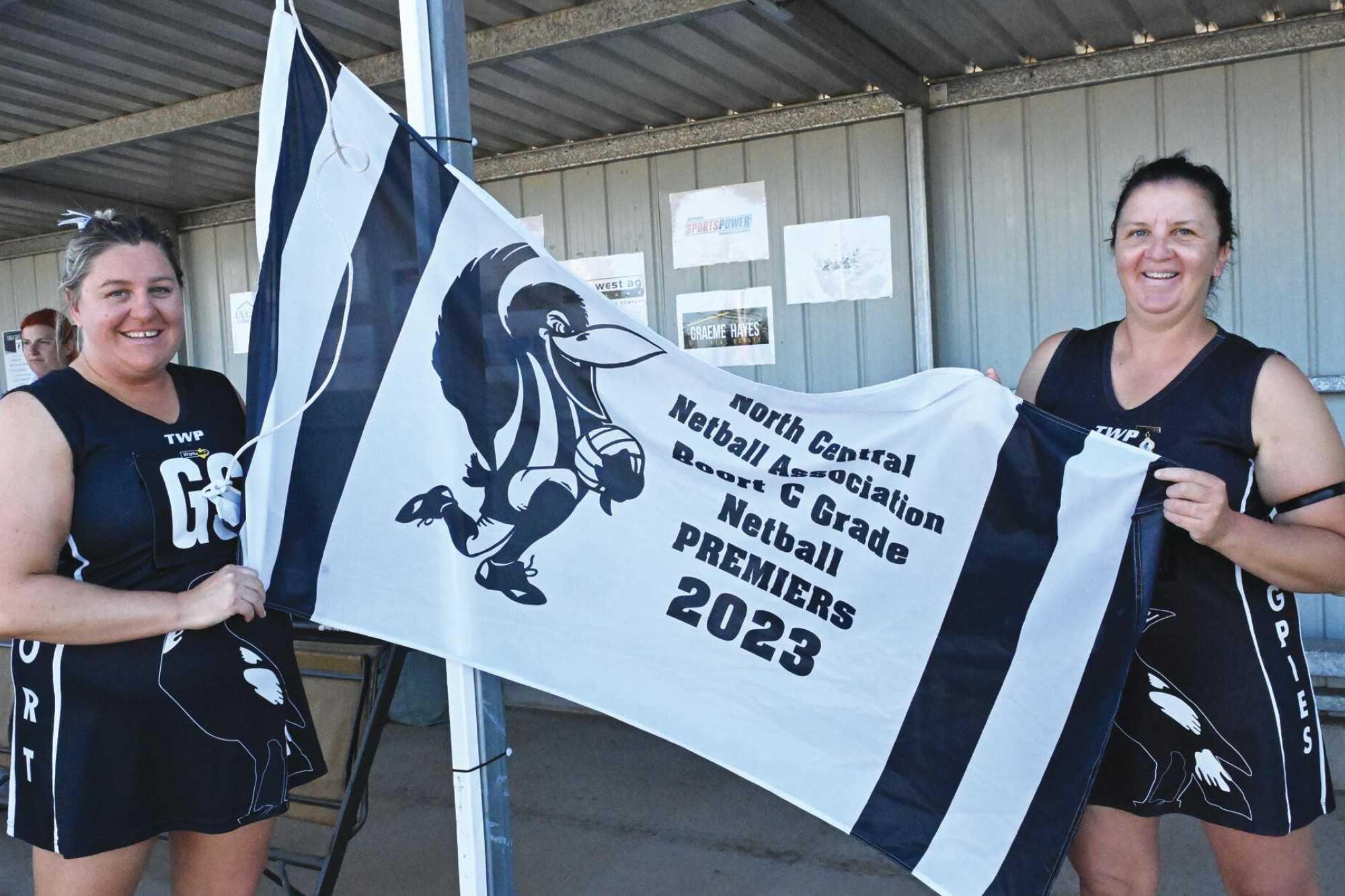 Brooke Arnold and Kristen Gooding. LH PHOTO