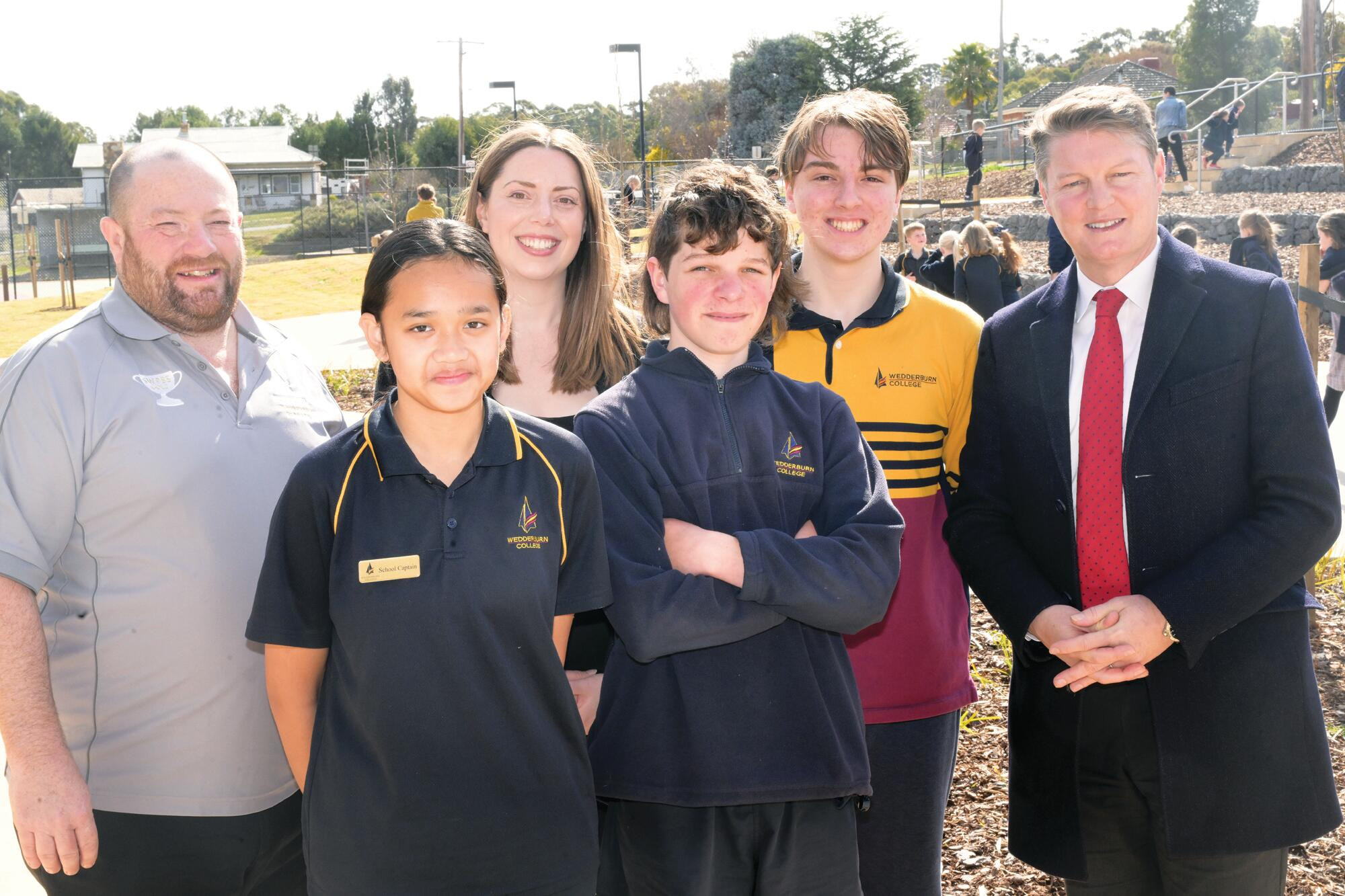 Minister drops by to check school building works - feature photo