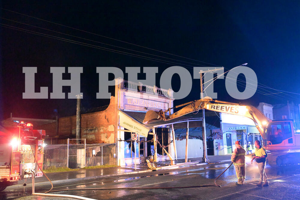Neighbours tonight caring for Brooke Street legend - feature photo