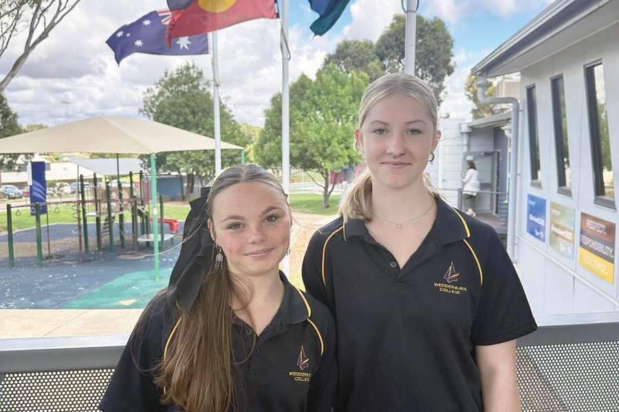 Invaluable scholarships for Mia, Dakota - feature photo