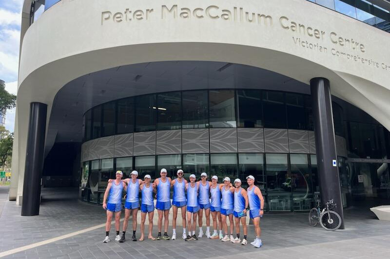 Runners set off on 270km fundraiser for Dyl - feature photo
