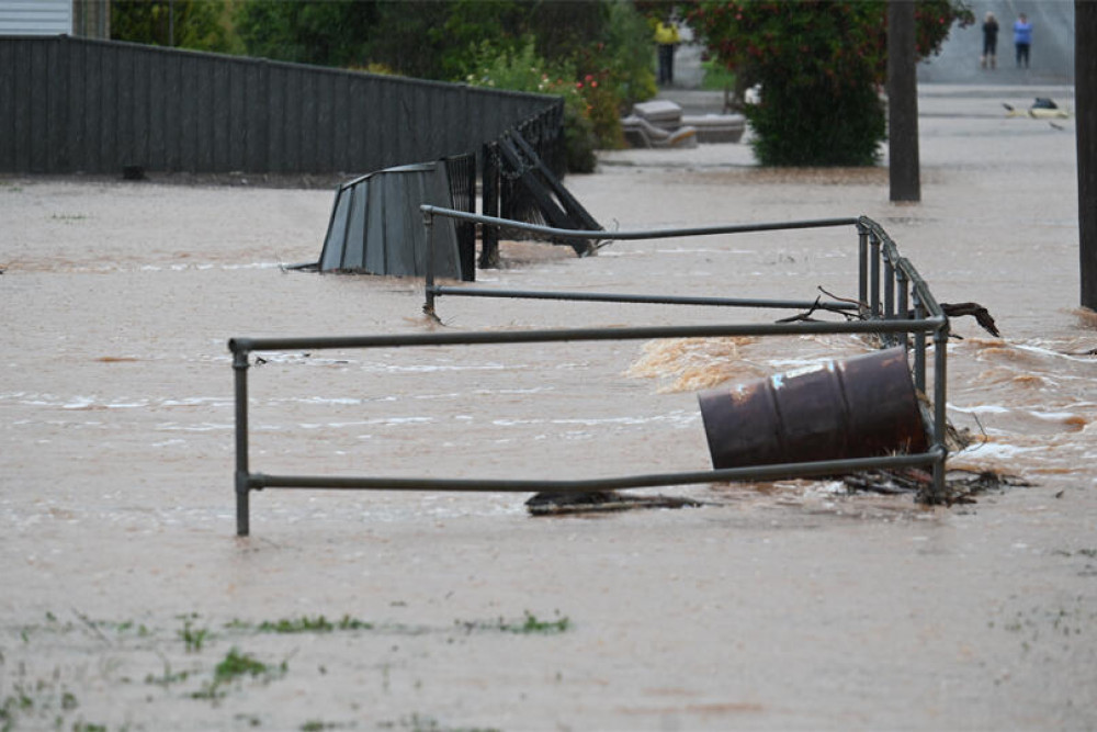 Nardoo Creek at Wedderburn