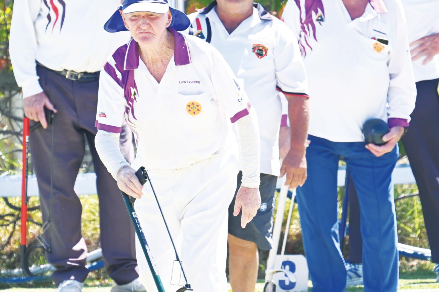 Flags fluttering in final flurries of bowls season - feature photo