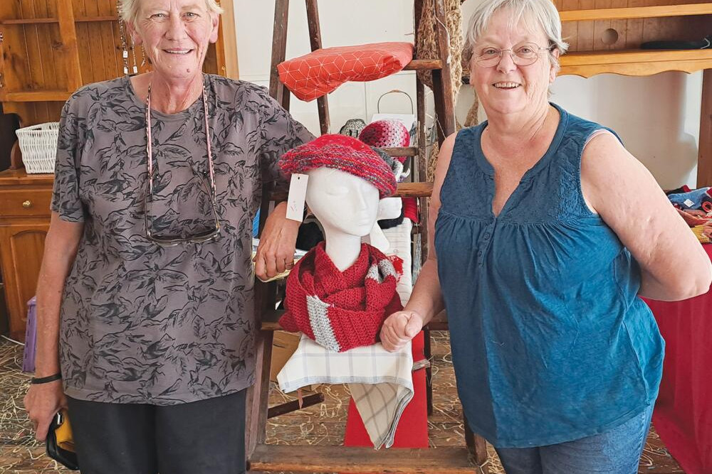 Crafty local are heading off to market - feature photo
