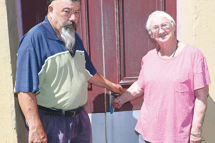 John Little and Faye Orange prepare to open a new chapter of fundraising for Inglewood’s ambulance op-shop. LH PHOTO