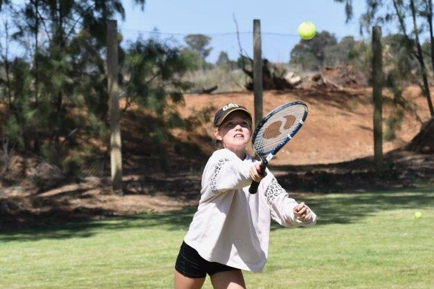 Eight clubs send juniors to new tournament - feature photo