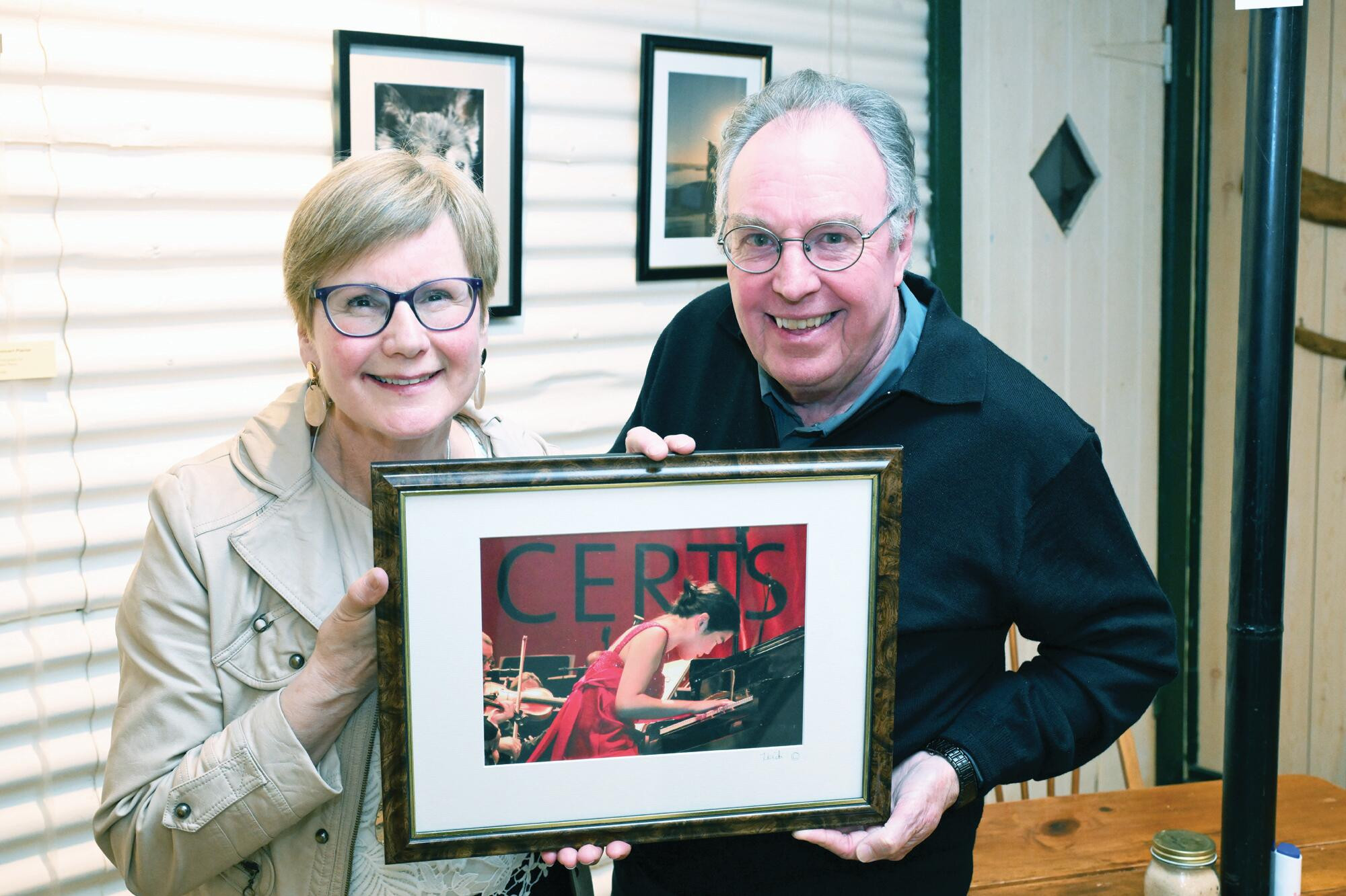 Doing their own thing! Couple’s secrets to smart snapping - feature photo