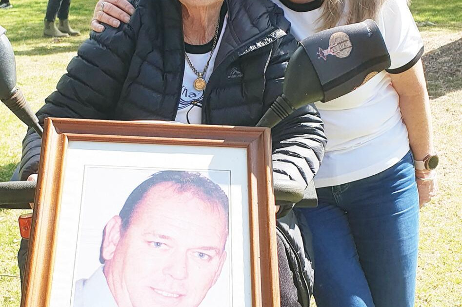 Wendy Sutton and daughter Cheryl
