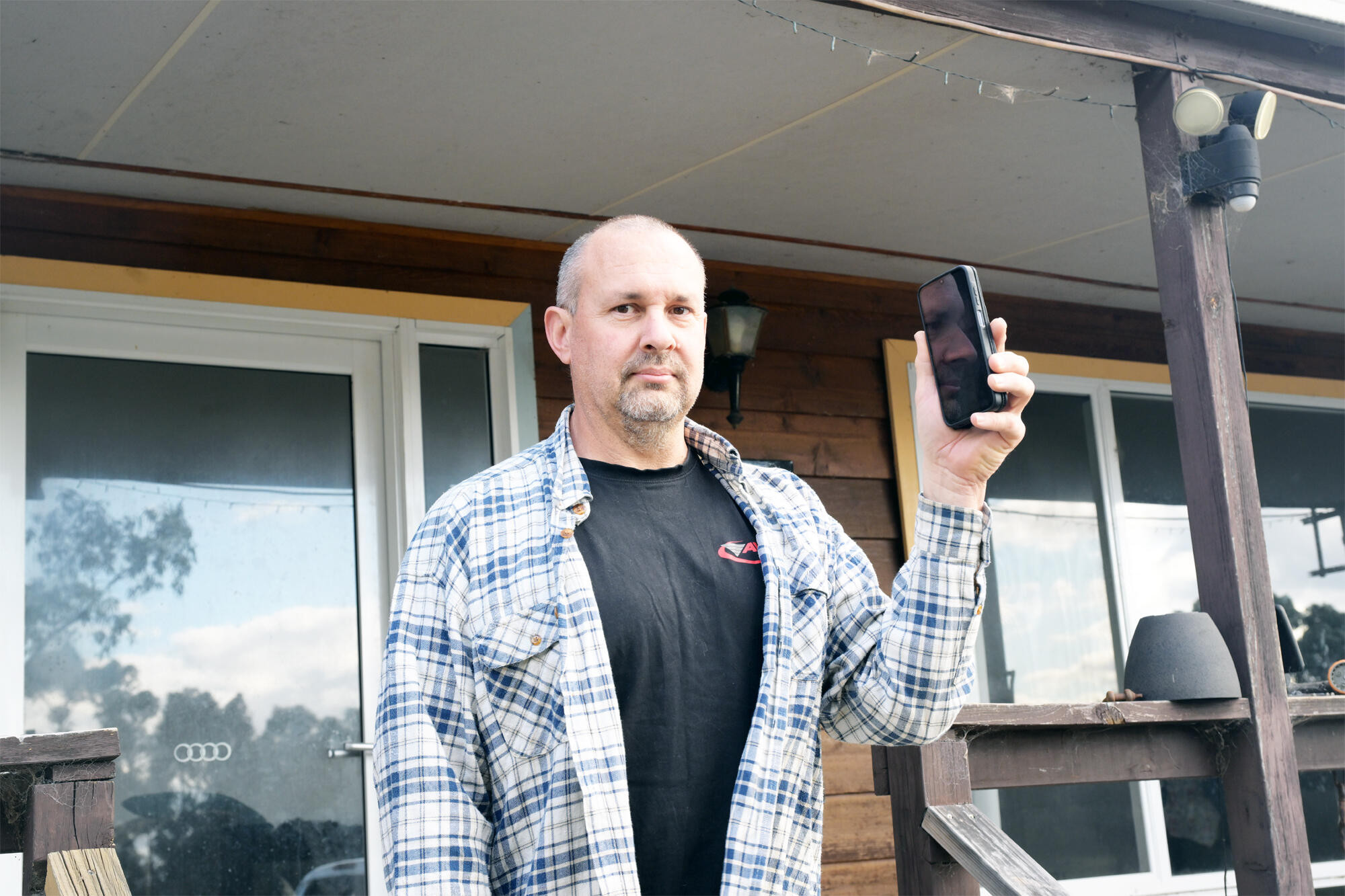 000 call drop out - resident concern - feature photo
