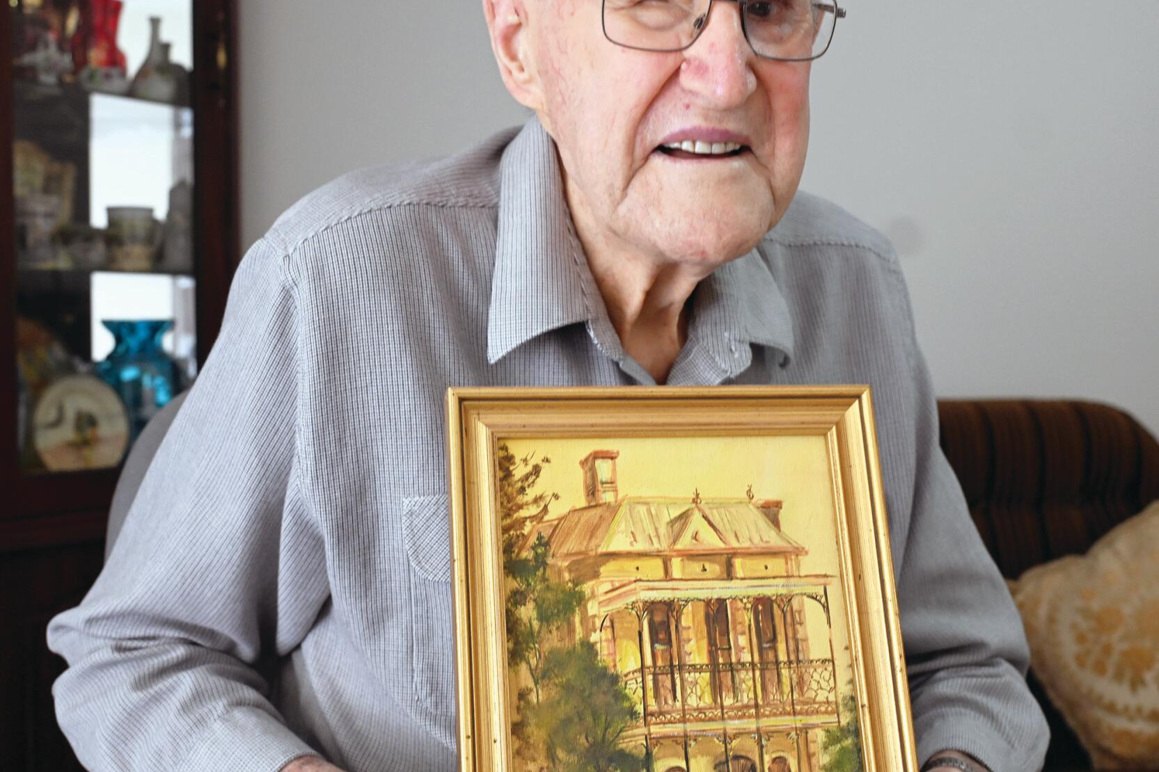Alan recalls days living in historic mansion - feature photo