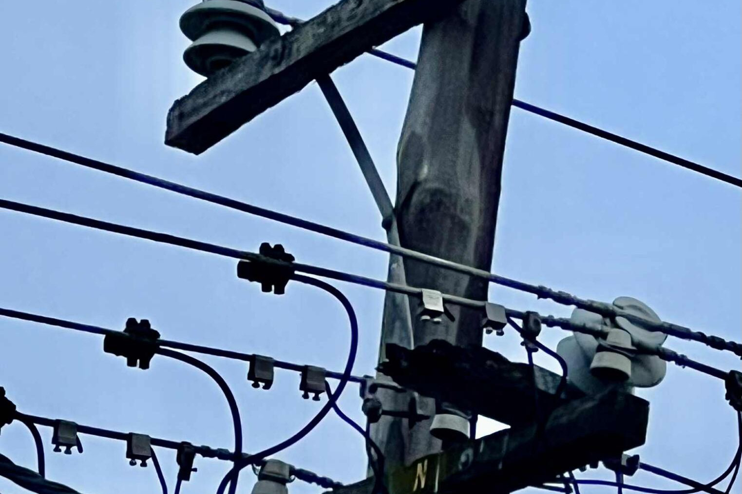 Updated: Pole fire cuts town supply, outages in several towns - feature photo