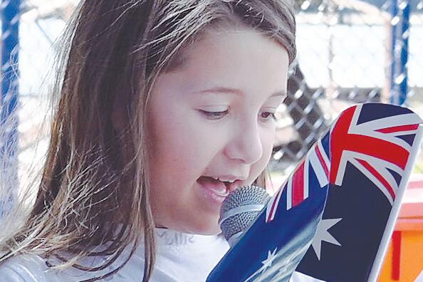 Mollie’s anthem poise saves the day - feature photo
