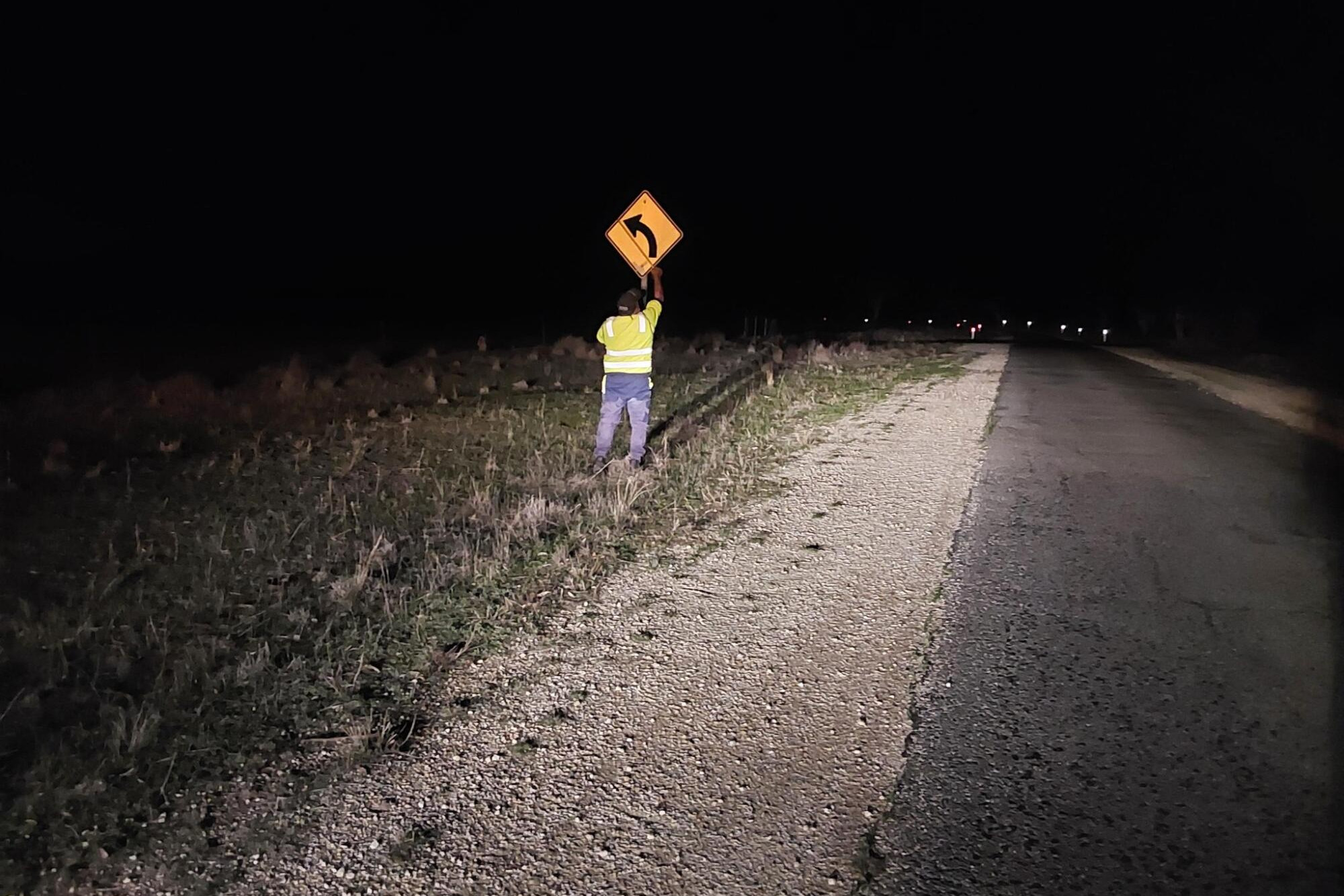 Night owls find faults on roads - feature photo