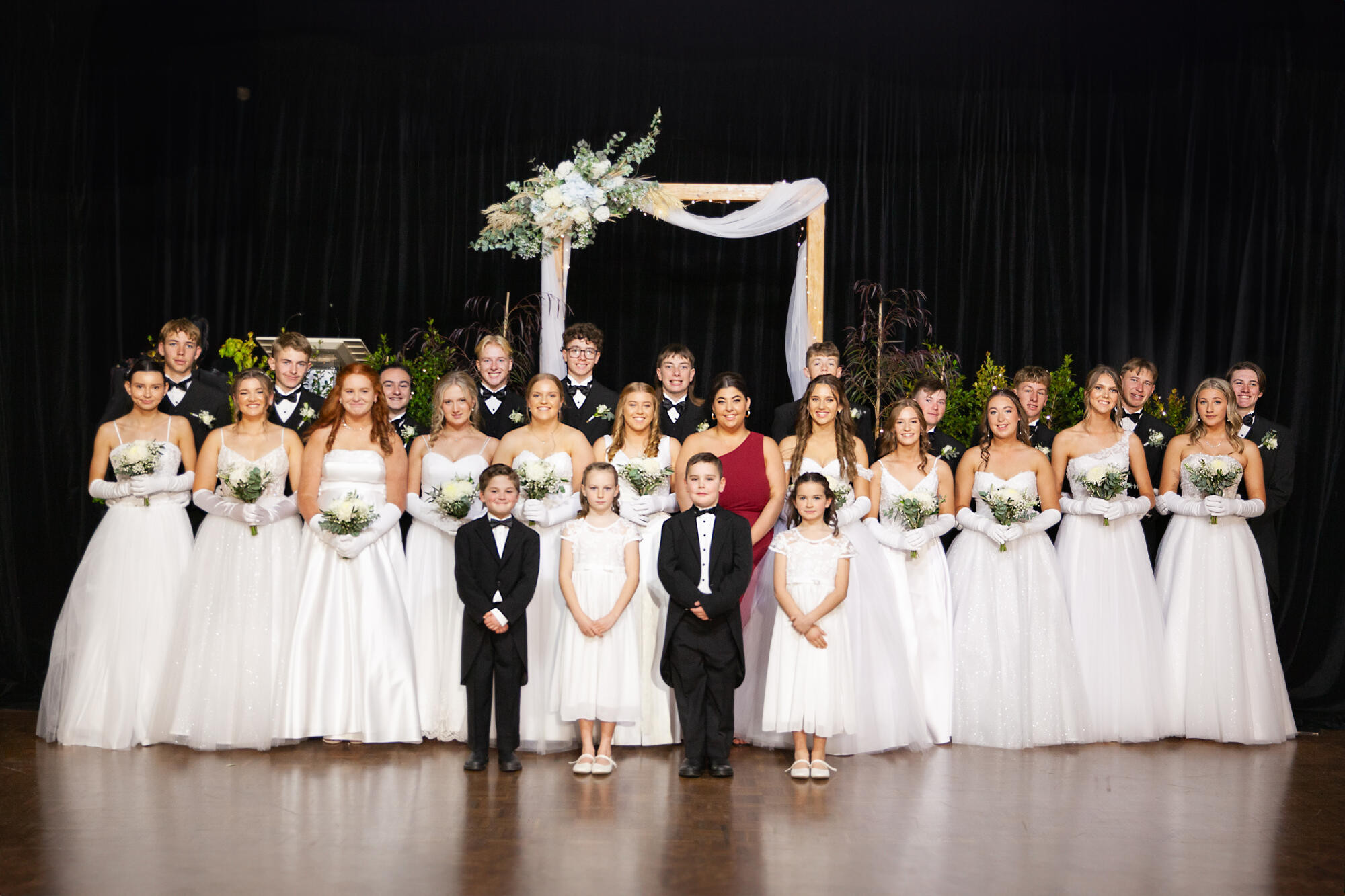 Debutantes and their partners at the Sepentine ball. PHOTO COURTESY ANNA OSBORNE PHOTOGRAPHY