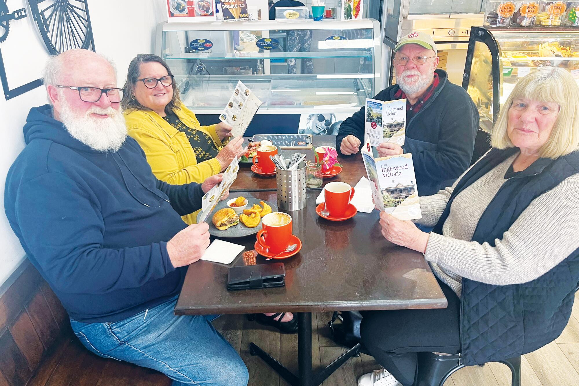 Gary and Rosemary Kallasmae and Liz and Alex McLaws from Geelong check out the new Inglewood brochure during their stop in town last week. LH PHOTO