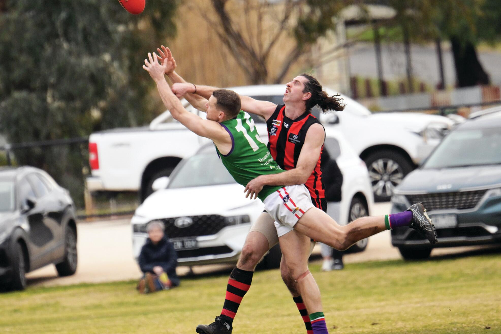Bulls' mountain too tall for Redbacks - feature photo