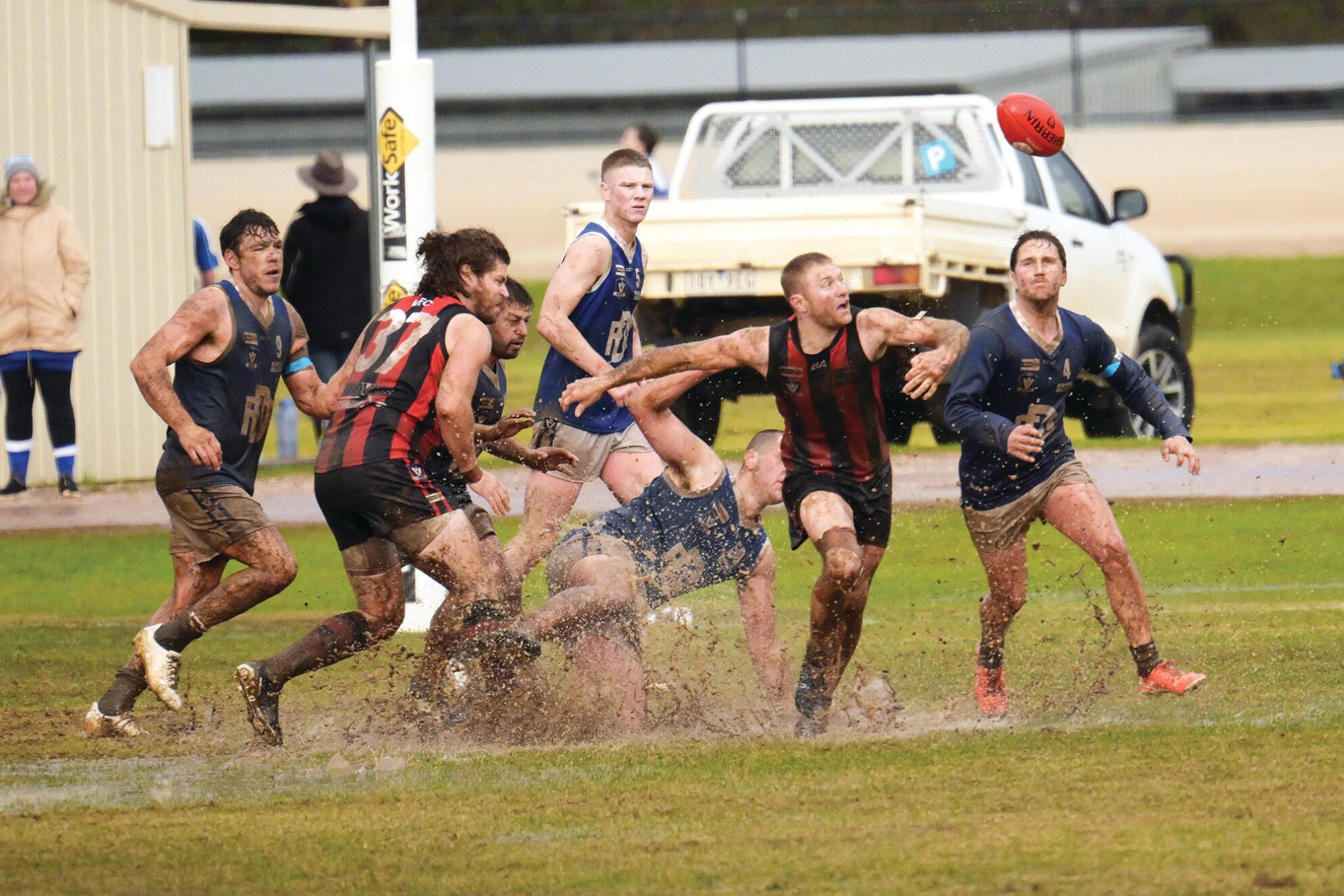 Dominant Redbacks play one for the history book - feature photo