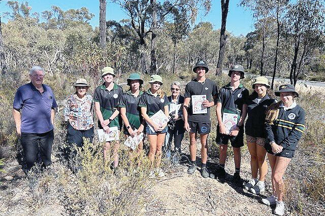 Friends of Kooyoora convenor Michael Barkla with East Loddon students Dale Little, Molly Bolwell, Marley Addlem, Ava Maxted, Tyler Murphy, Max Gray, Lilly Heath and Ebony Twigg.