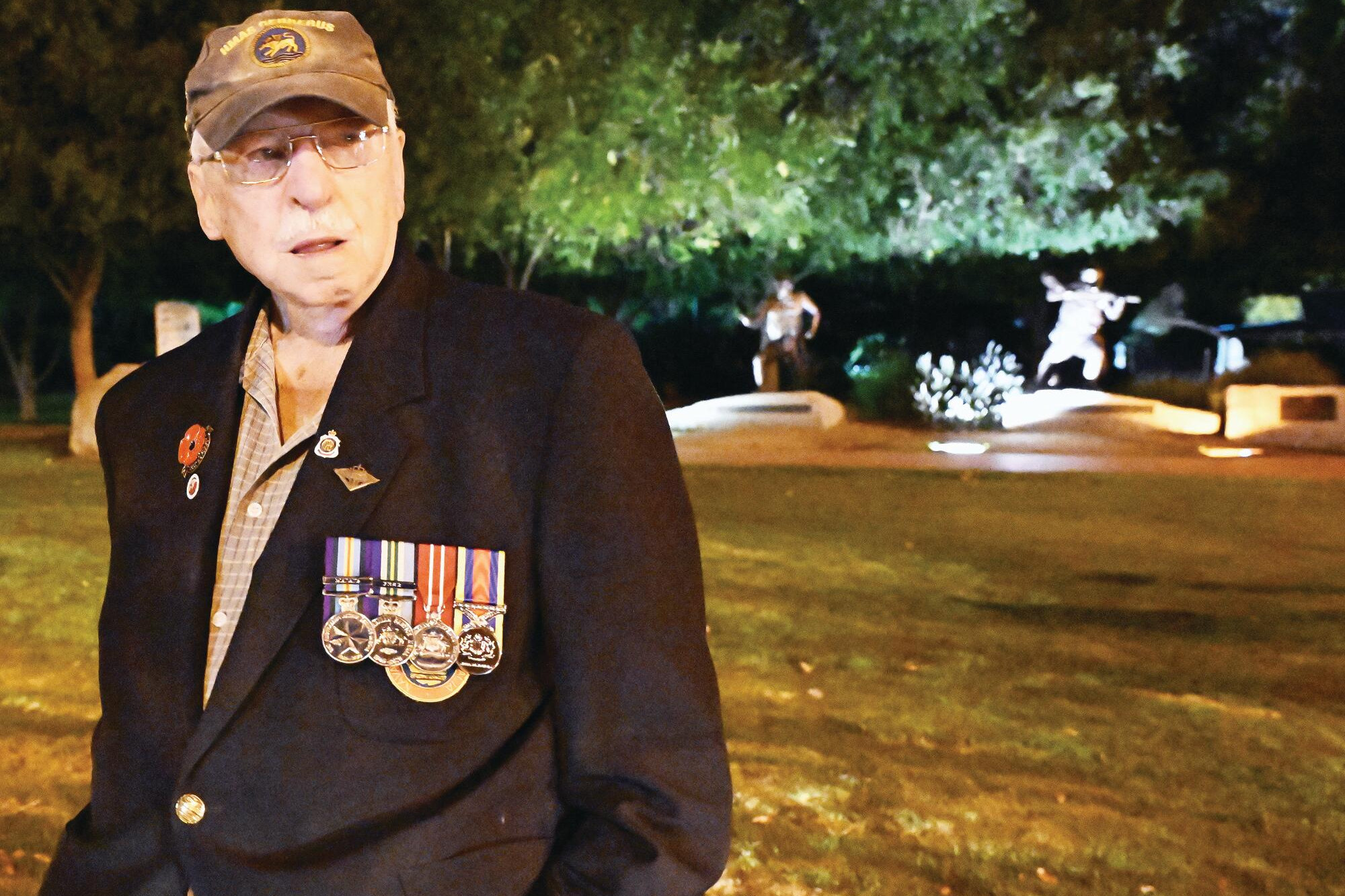 Veteran Bob McKenzie remembers at dawn in Wedderburn. LH PHOTO