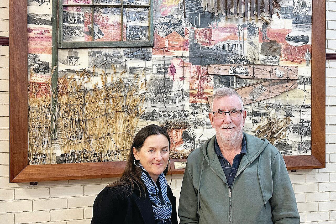 Australian National Veterans’ Arts Museum’s Jo Brown with Mechanics’ Institute hall secretary Jon Chandler