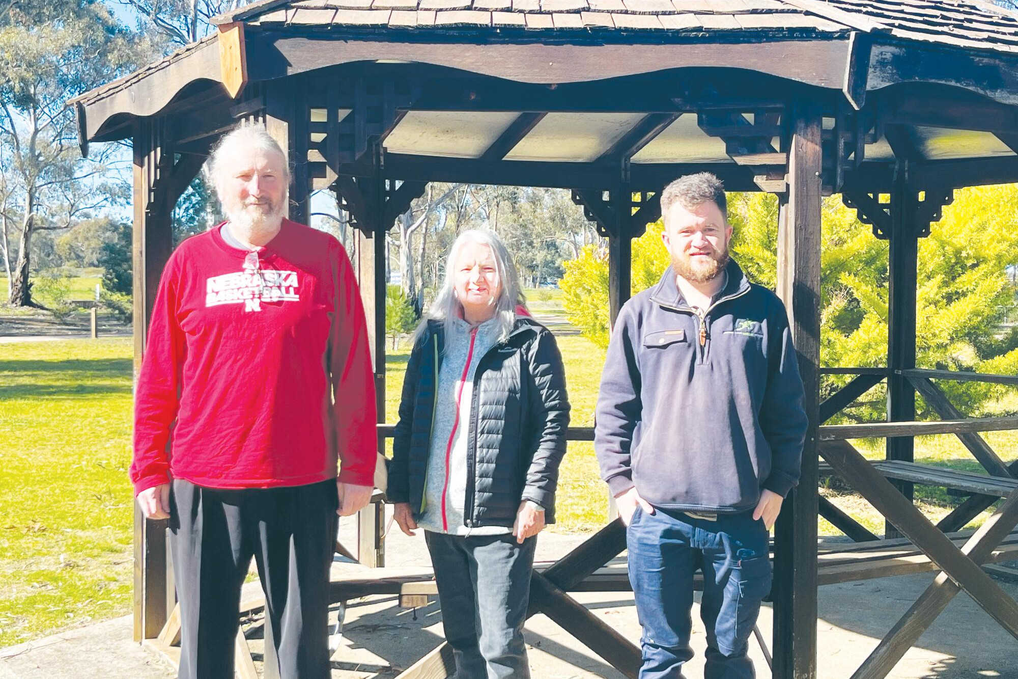 Lee Saville, Chris Elliott and Will Sanson at Inglewood Botanical Gardens. LH PHOTO