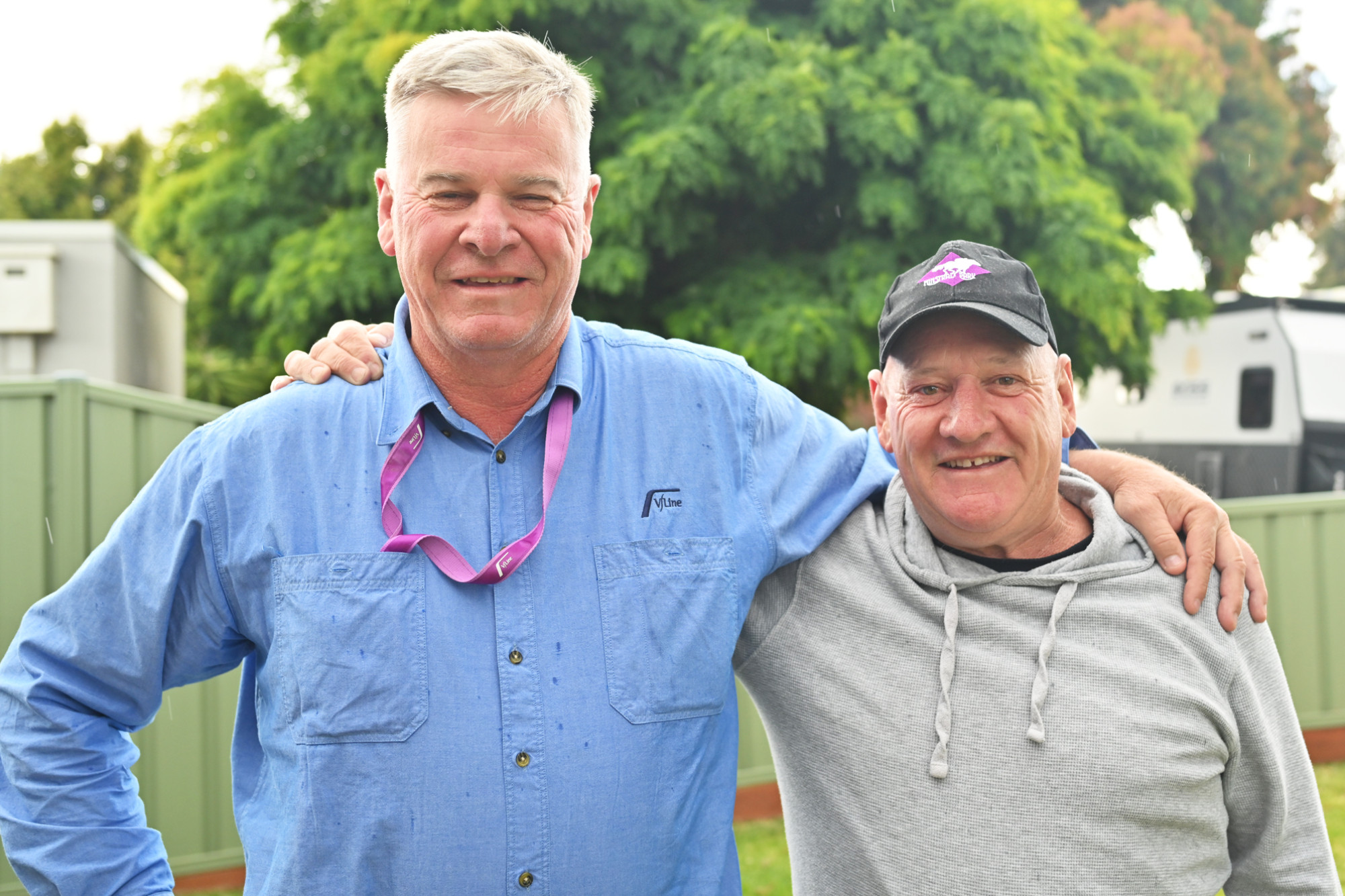 Sharing the spoils of a super horse ... part-owners Wade Roberts and Jon Starr. LH PHOTO